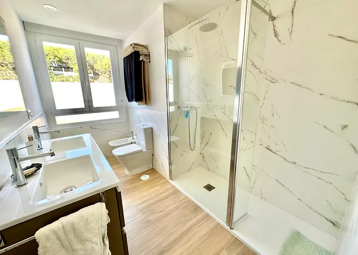 Carihuela Dreams * Торремолинос